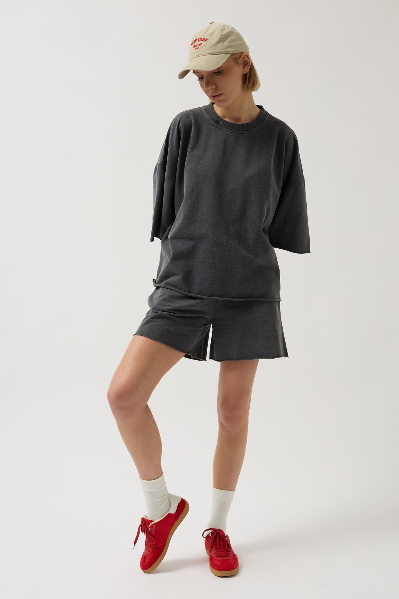 Toptan Oversize Lazer Kesim Bisiklet Yaka Antrasit T-Shirt