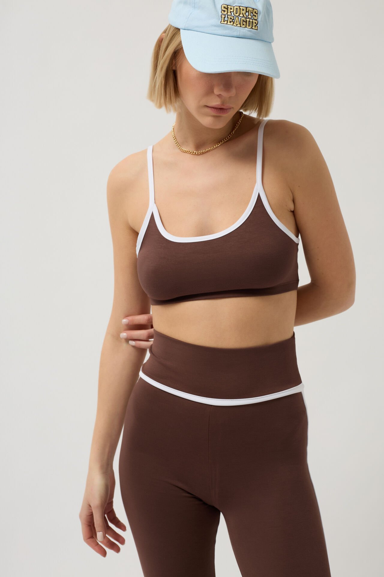 Wholesale Piping Detailed Strappy Brown Bra