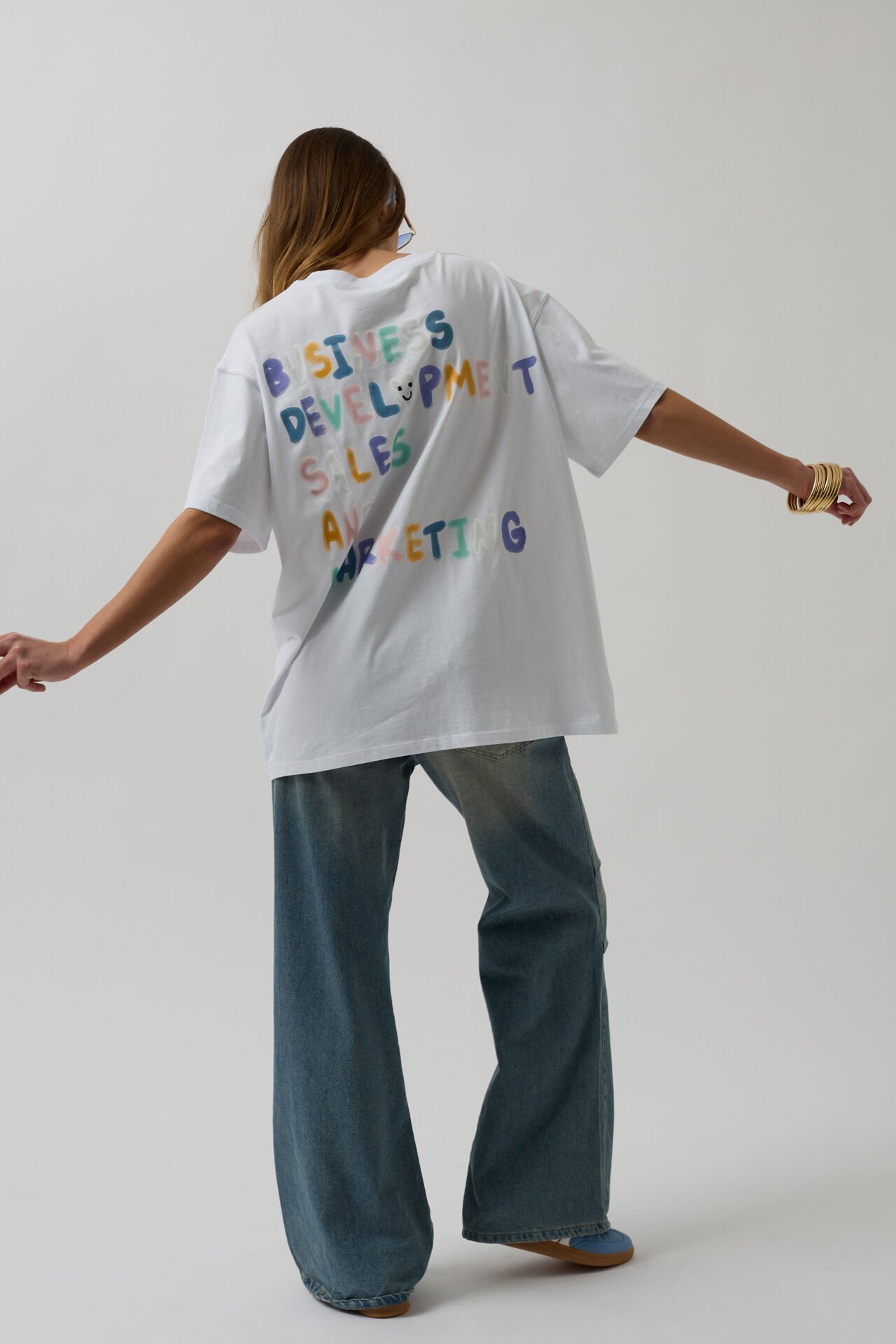 Toptan Sırt ve Ön Baskılı Oversize Beyaz T-Shirt