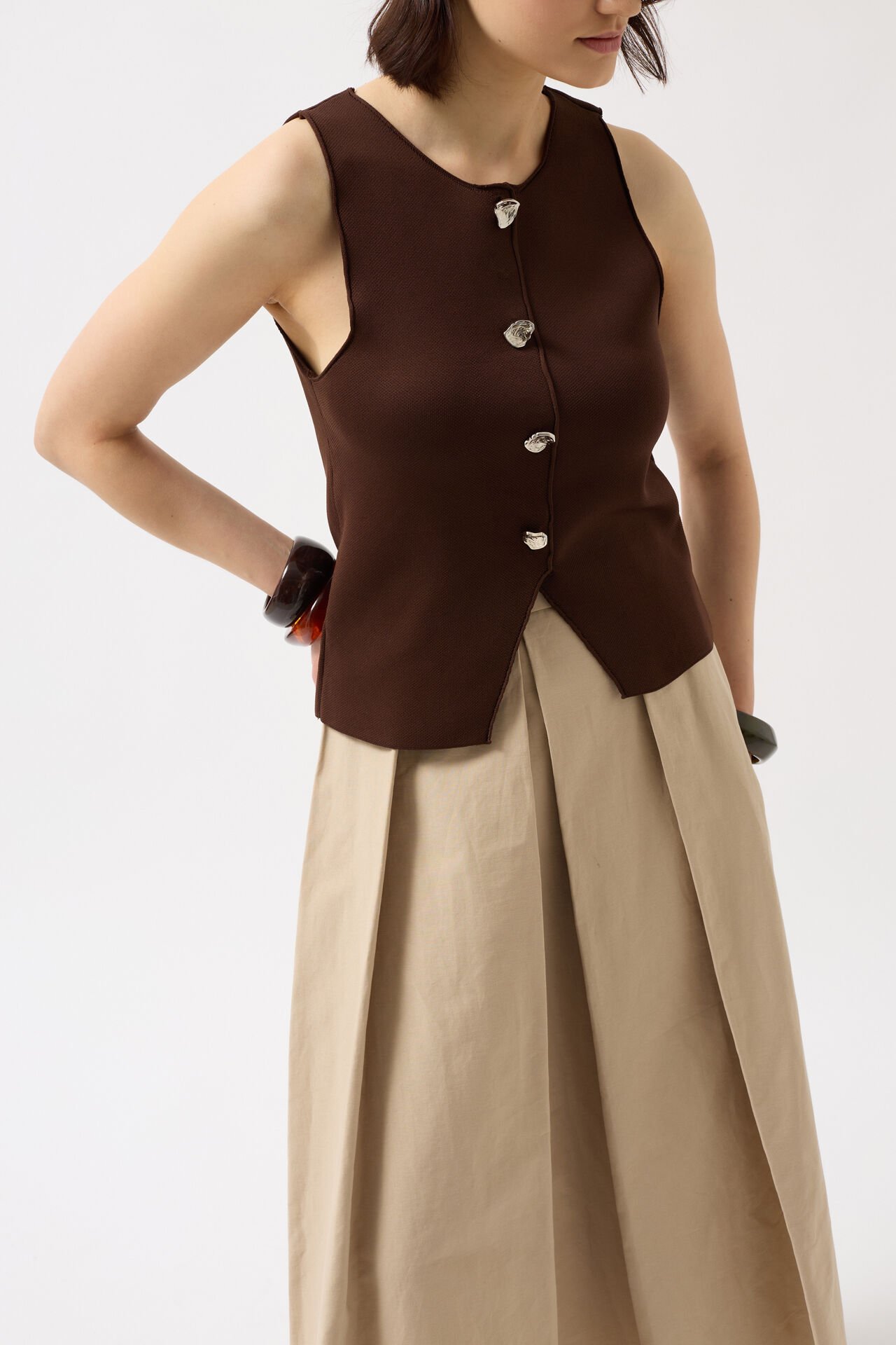 Wholesale Buttoned Textured Brown Vest