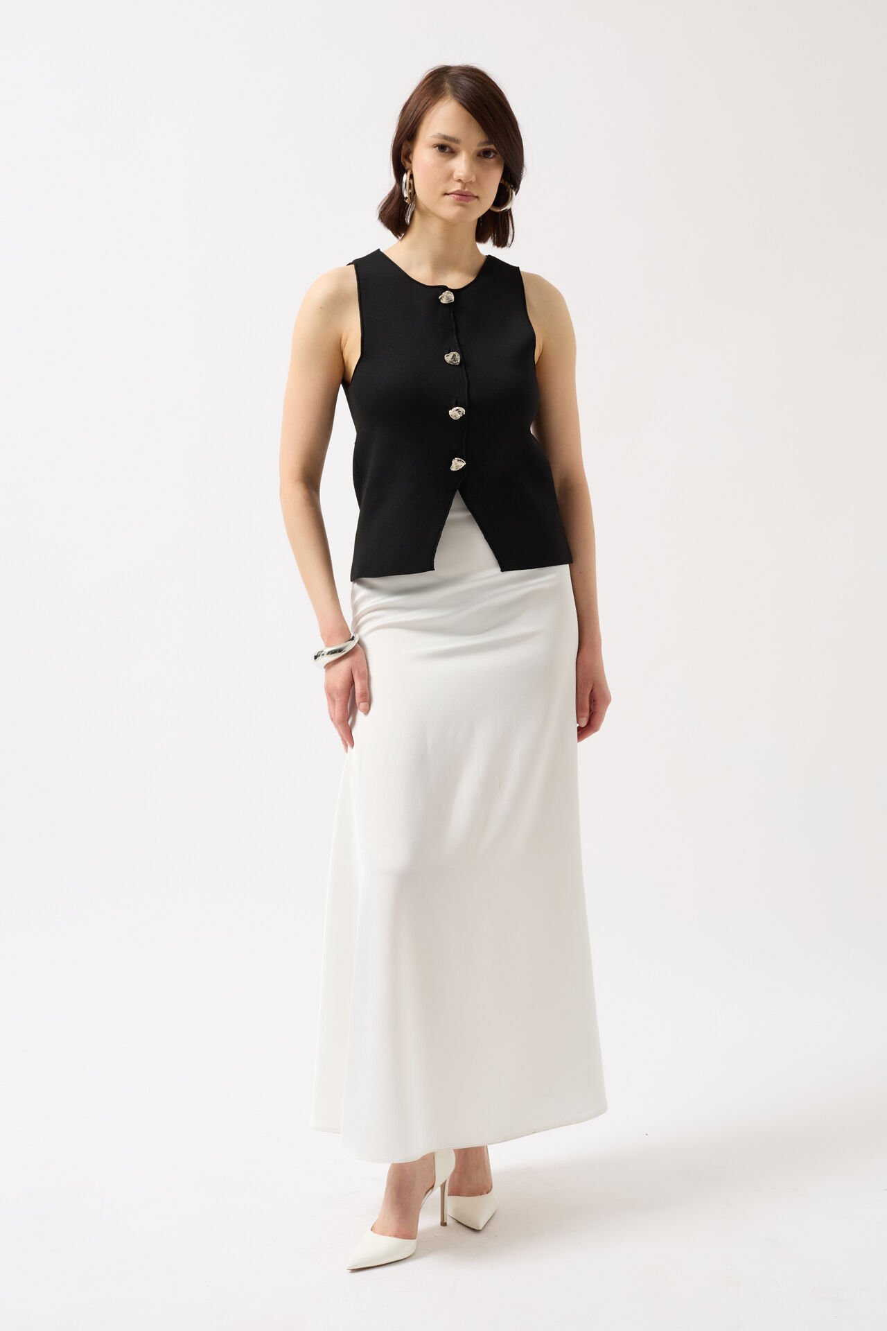 Wholesale Buttoned Textured Black Vest