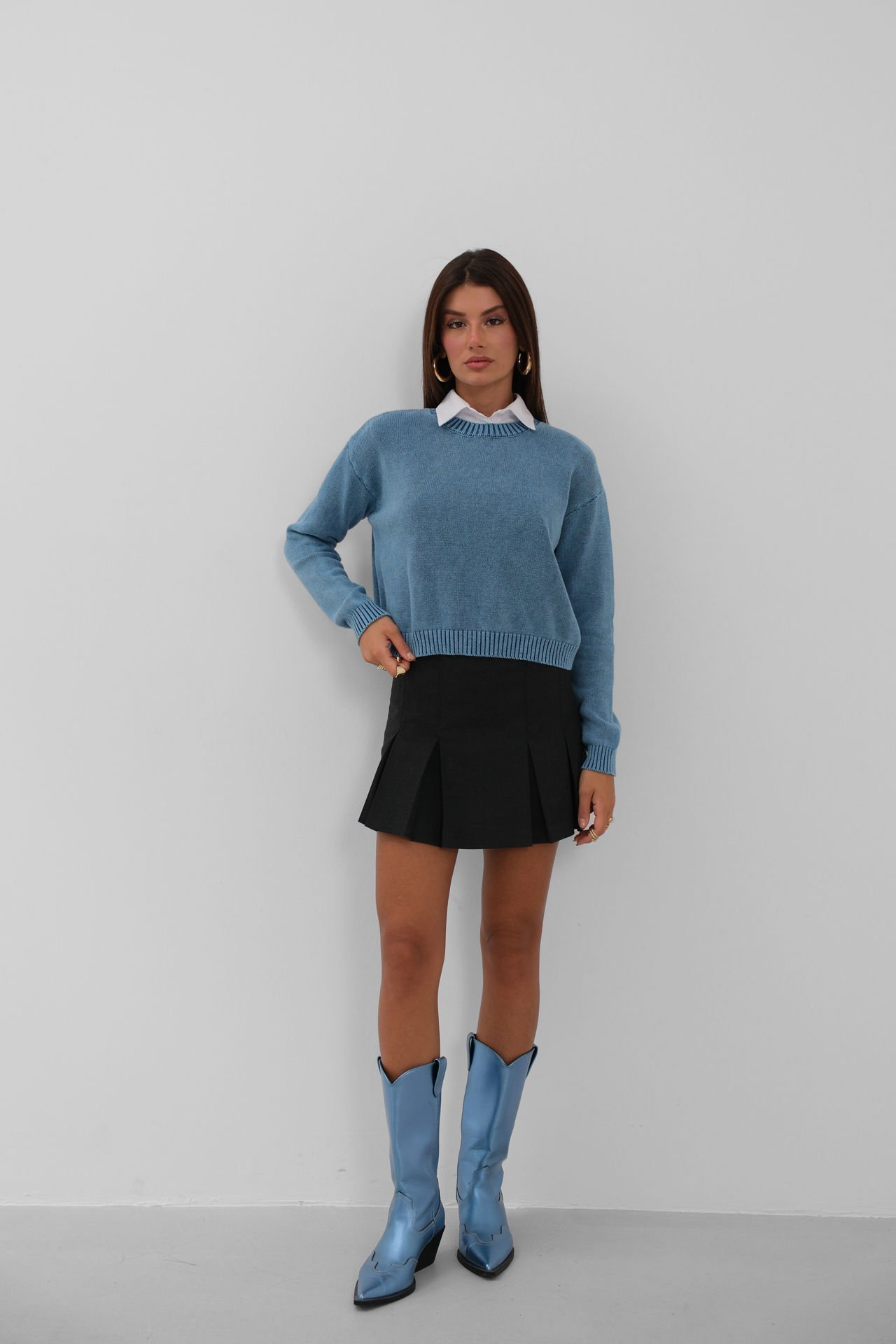 Wholesale Washable Crop Knitwear Blue Sweater