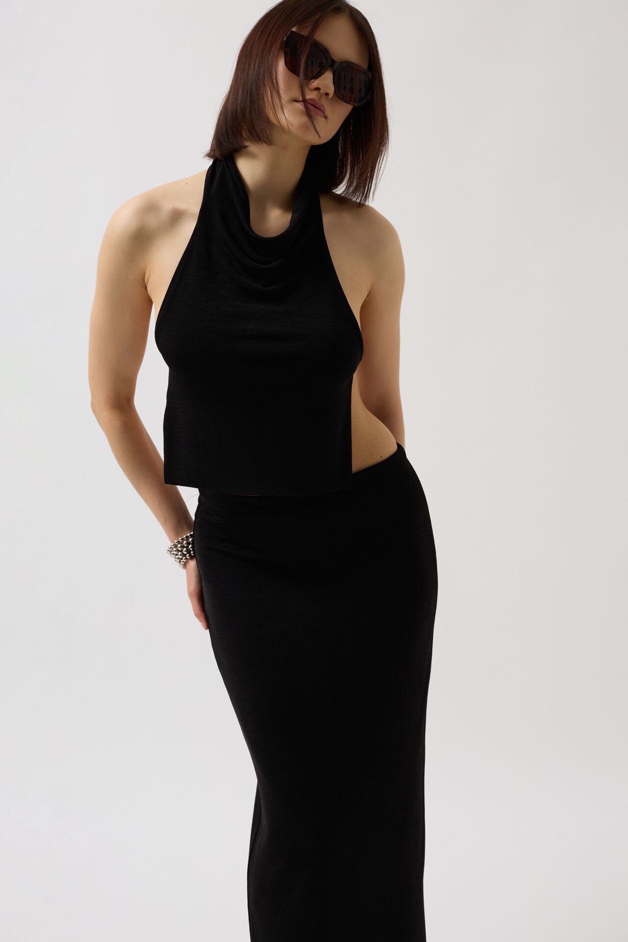 Wholesale Shiny Fabric Maxi Black Skirt