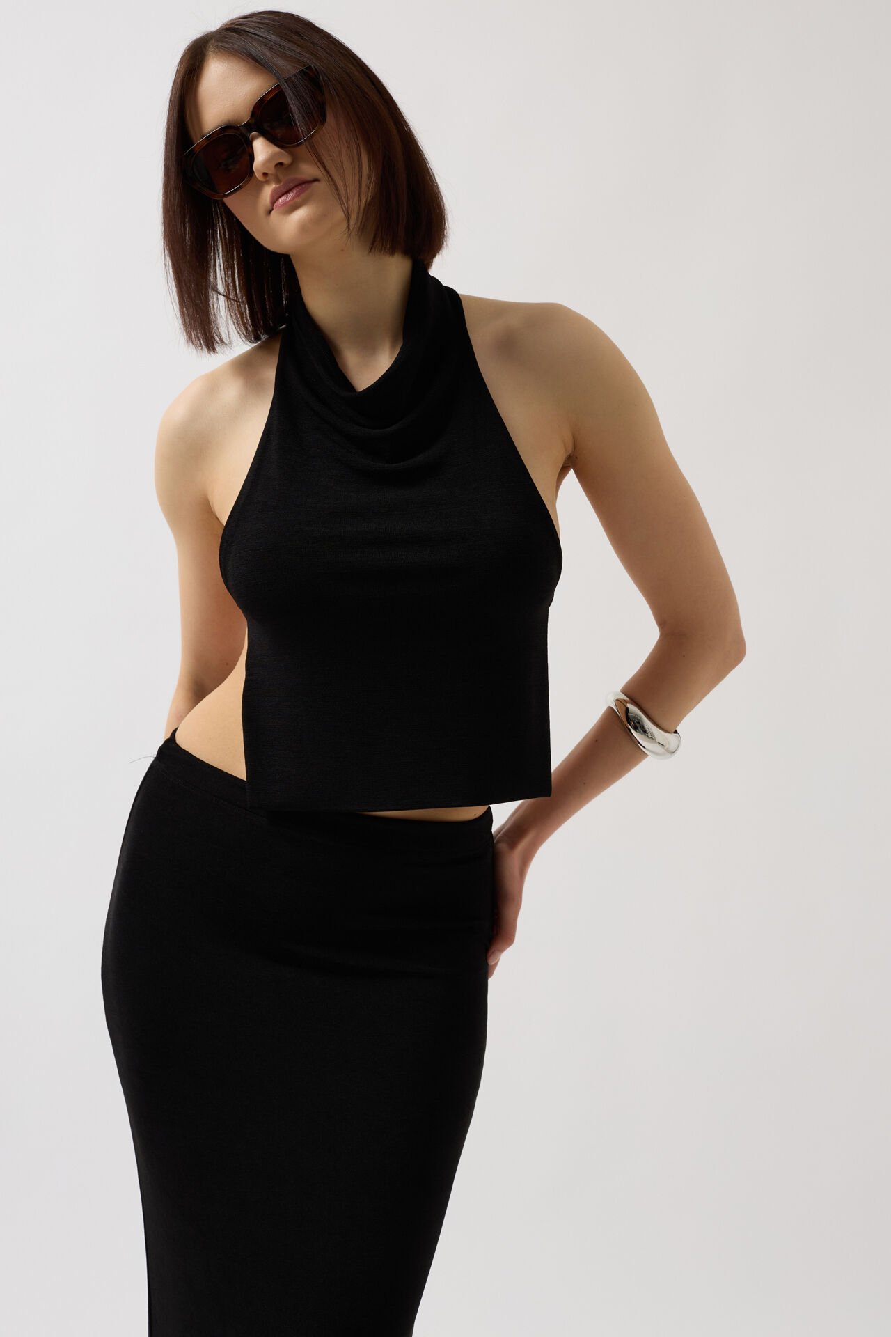 Wholesale Shiny Fabric Maxi Black Skirt