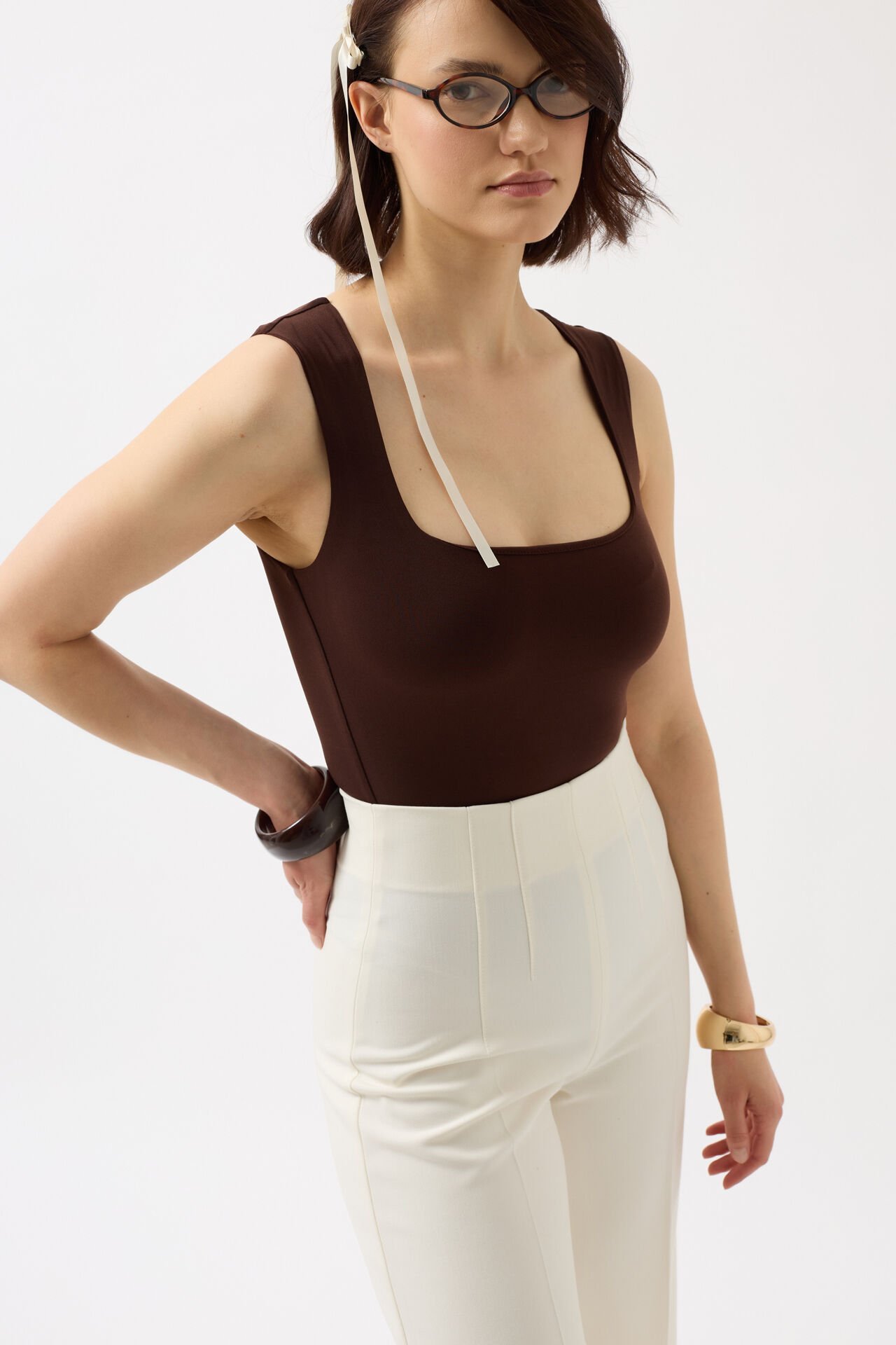 Toptan Kare Yaka Kalın Askılı Kahverengi Bodysuit