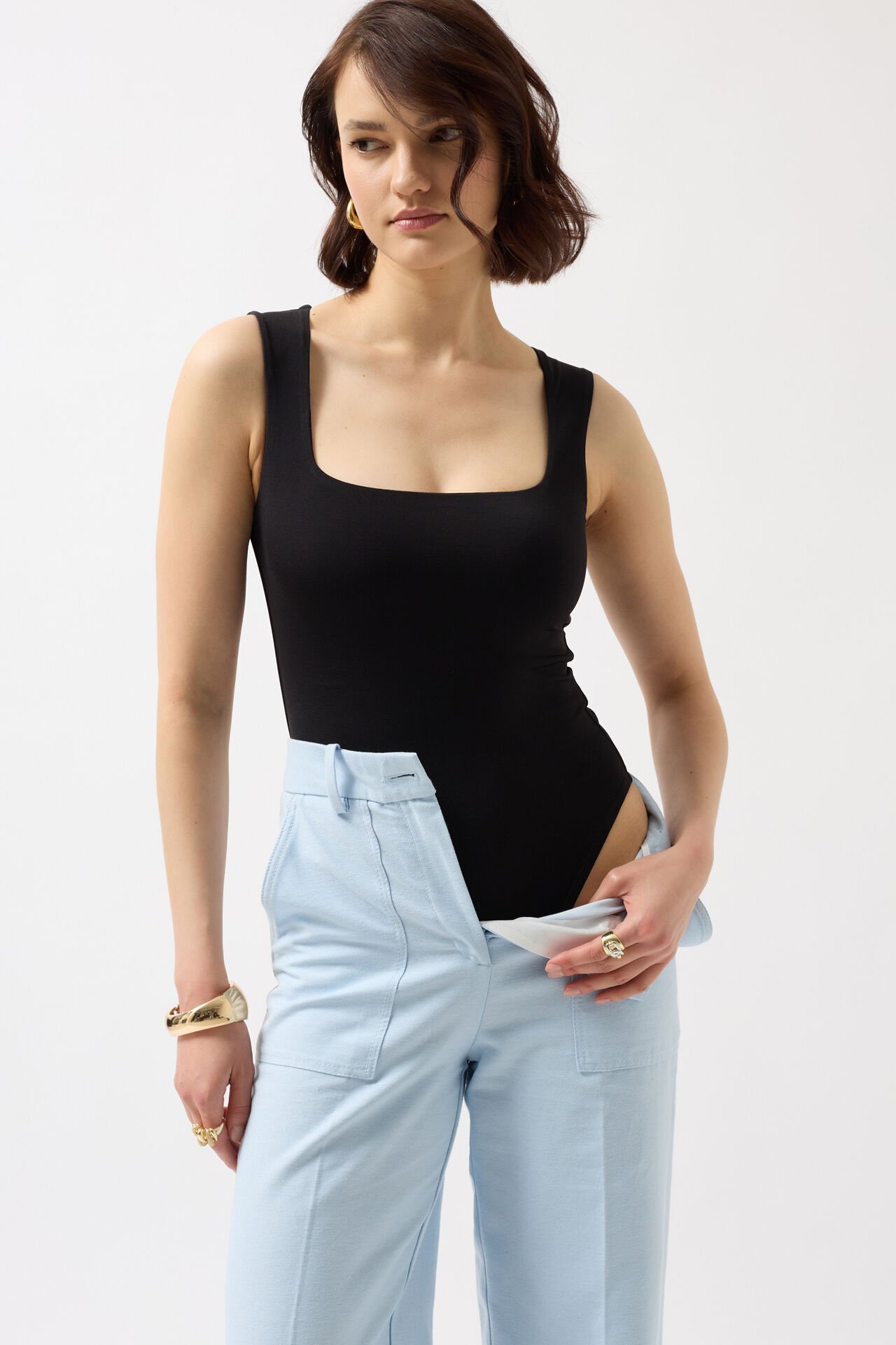 Toptan Kare Yaka Kalın Askılı Siyah Bodysuit