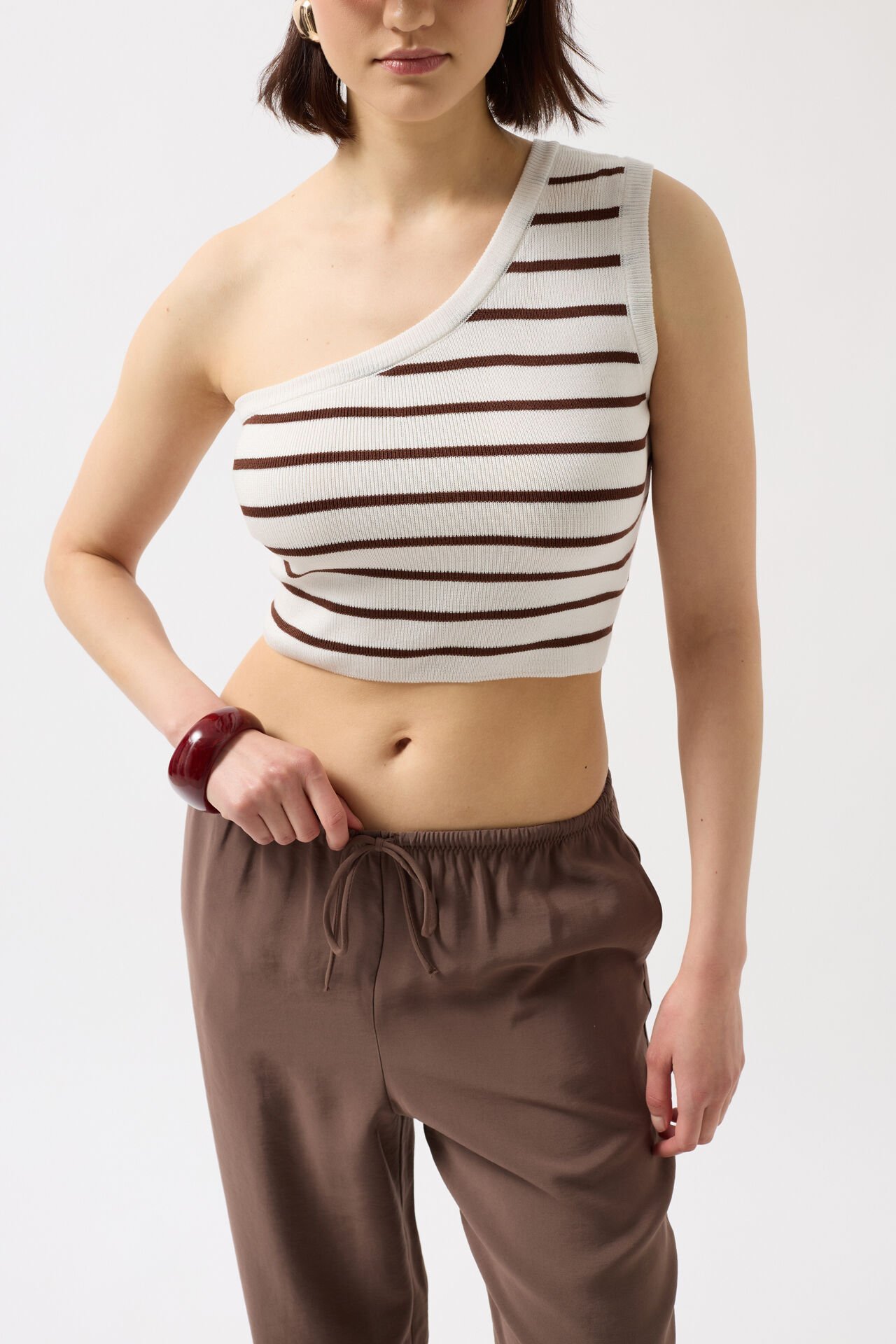 Wholesale One Shoulder Striped White Brown Crop