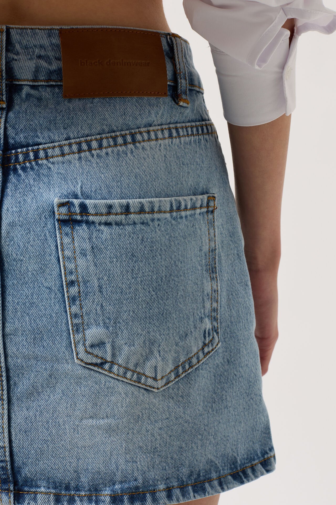 Toptan Asimetrik Kemer Denim Mini Mavi Etek