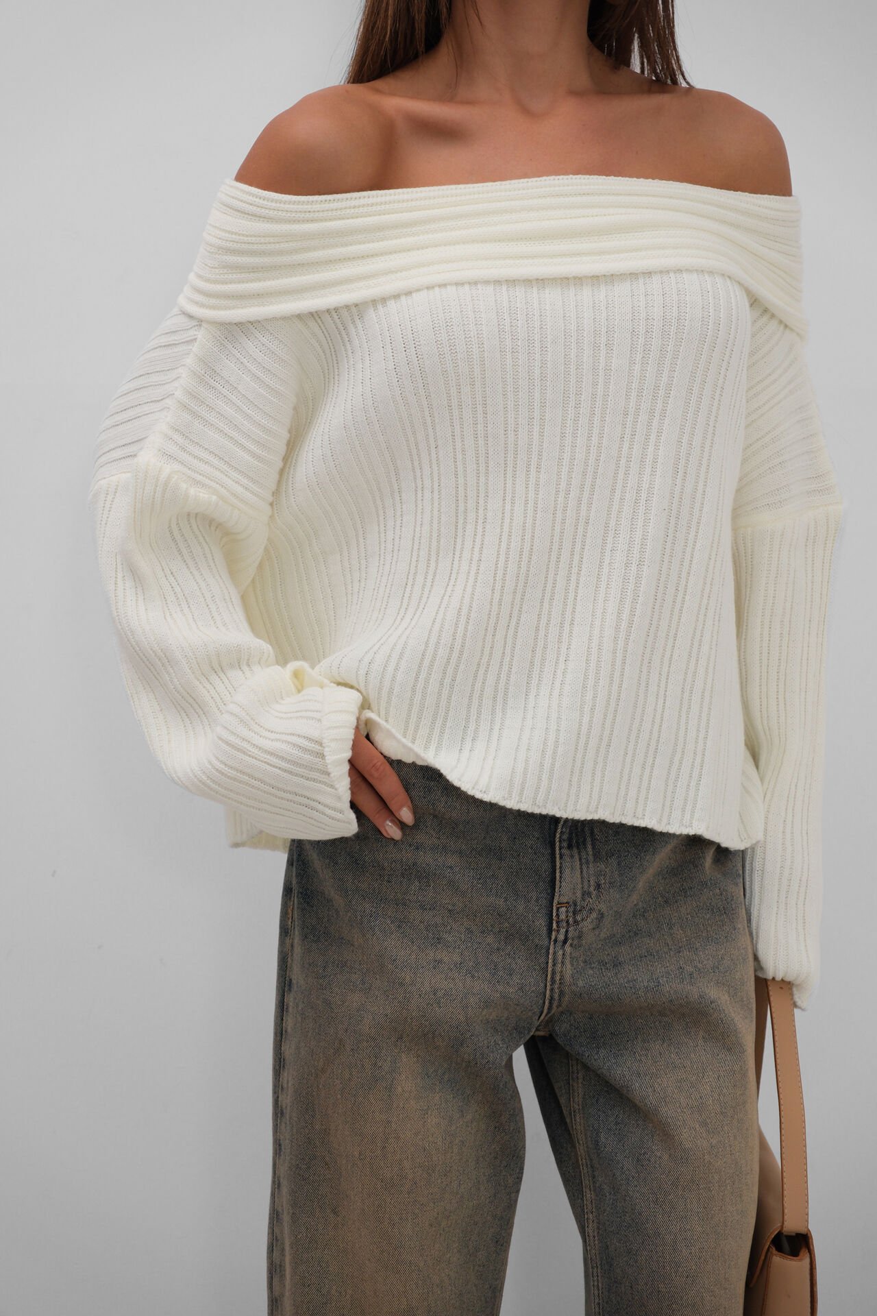 Wholesale Boat Neck Ribbed Knitted Sweater