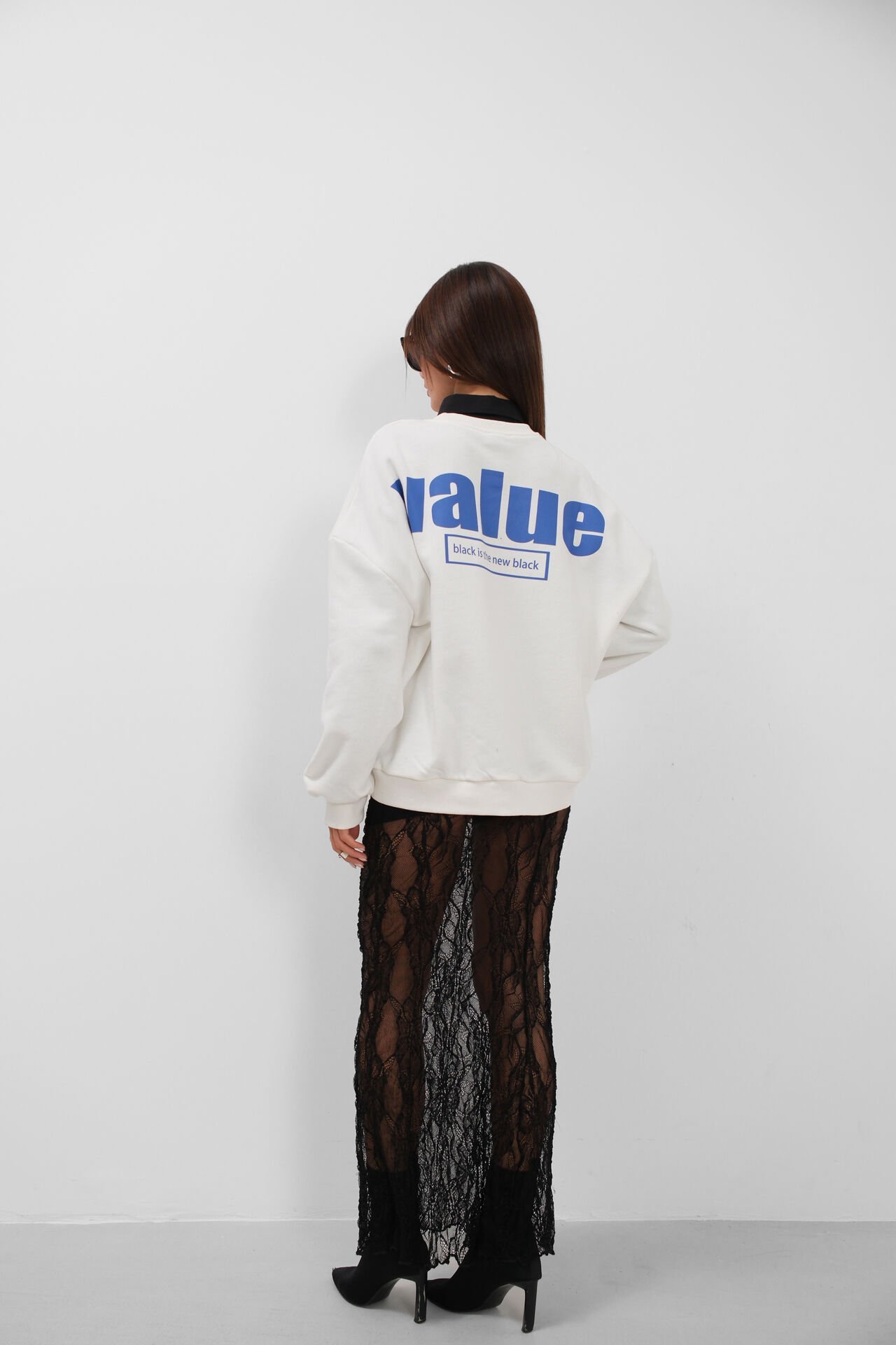 Toptan Baskılı Sıfır Yaka Oversize Ekru Sweatshirt
