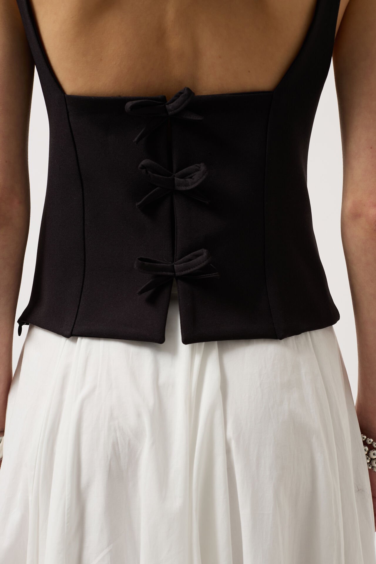 Wholesale Back Ribbon Detail Black Blouse