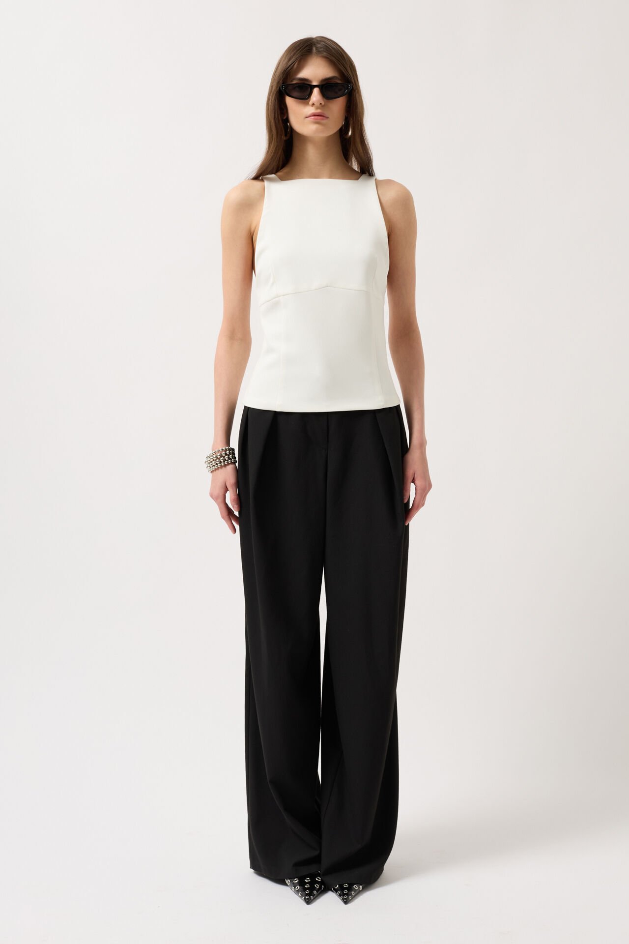 Wholesale Back Ribbon Detail White Blouse