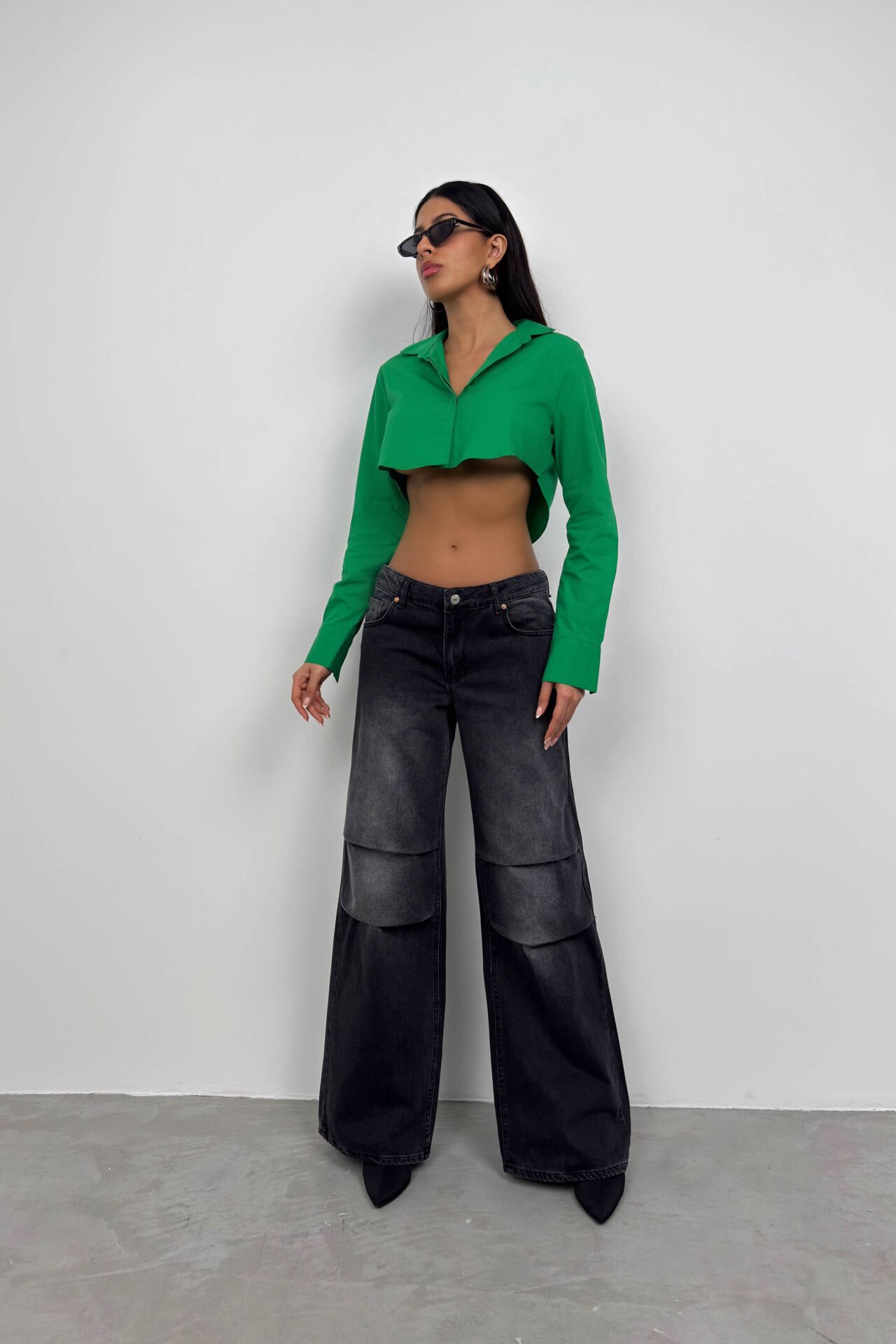 Wholesale Cuff Detail Green Crop Shirt
