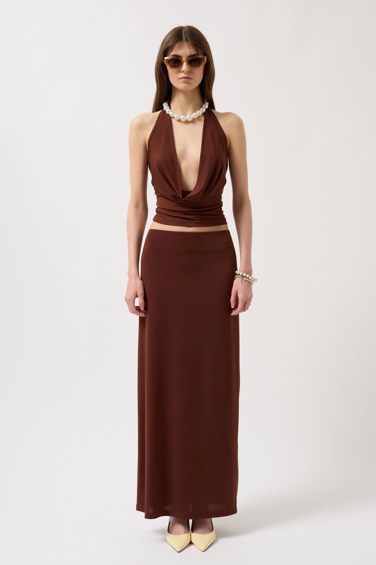 Toptan Degaje Yaka Crop Kahverengi Bluz
