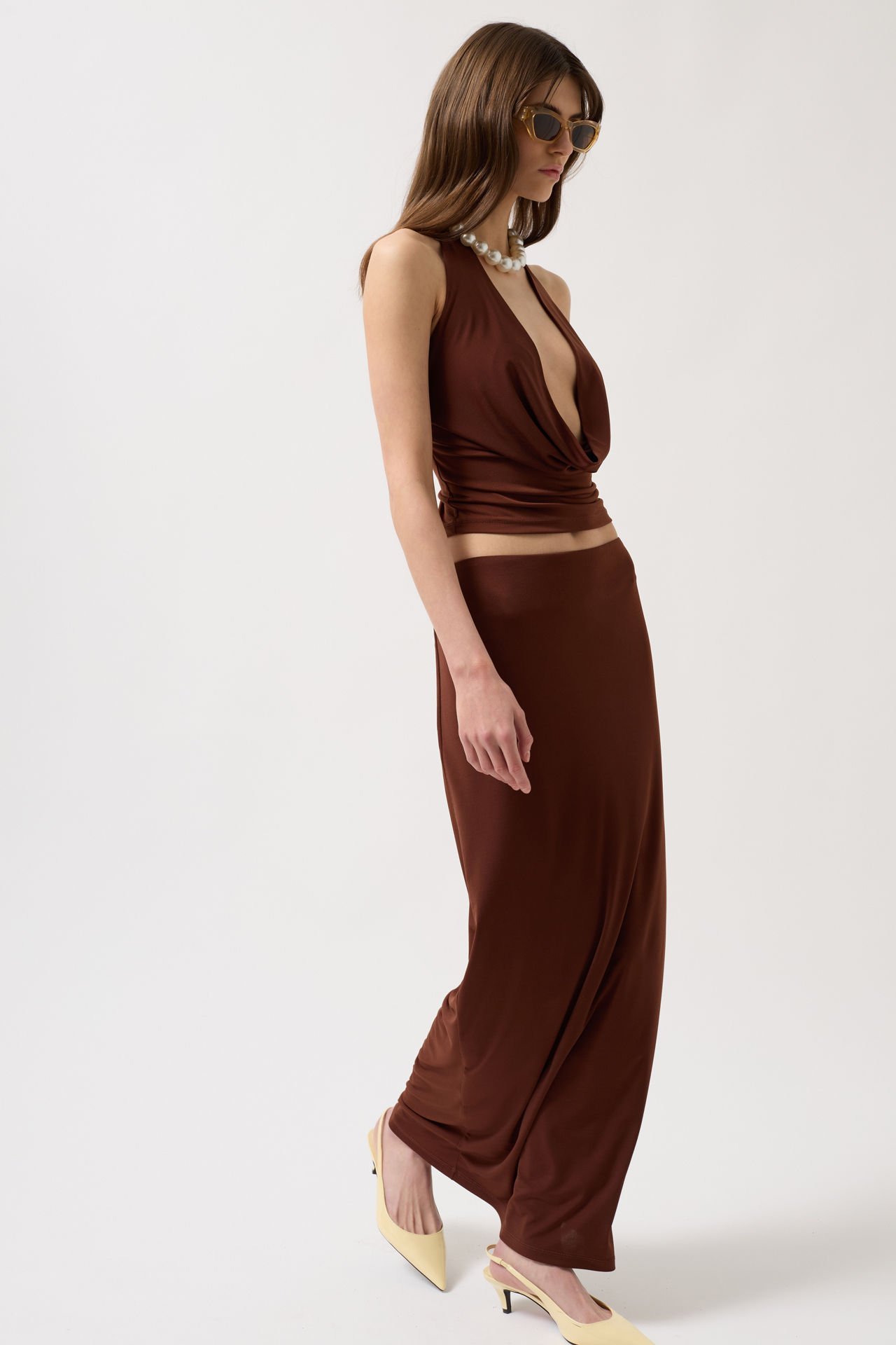 Toptan Degaje Yaka Crop Kahverengi Bluz