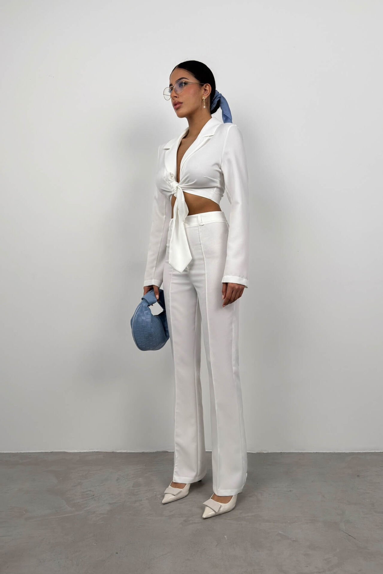 Toptan Bağlamalı Ekru Crop Ceket Pantolon Takım