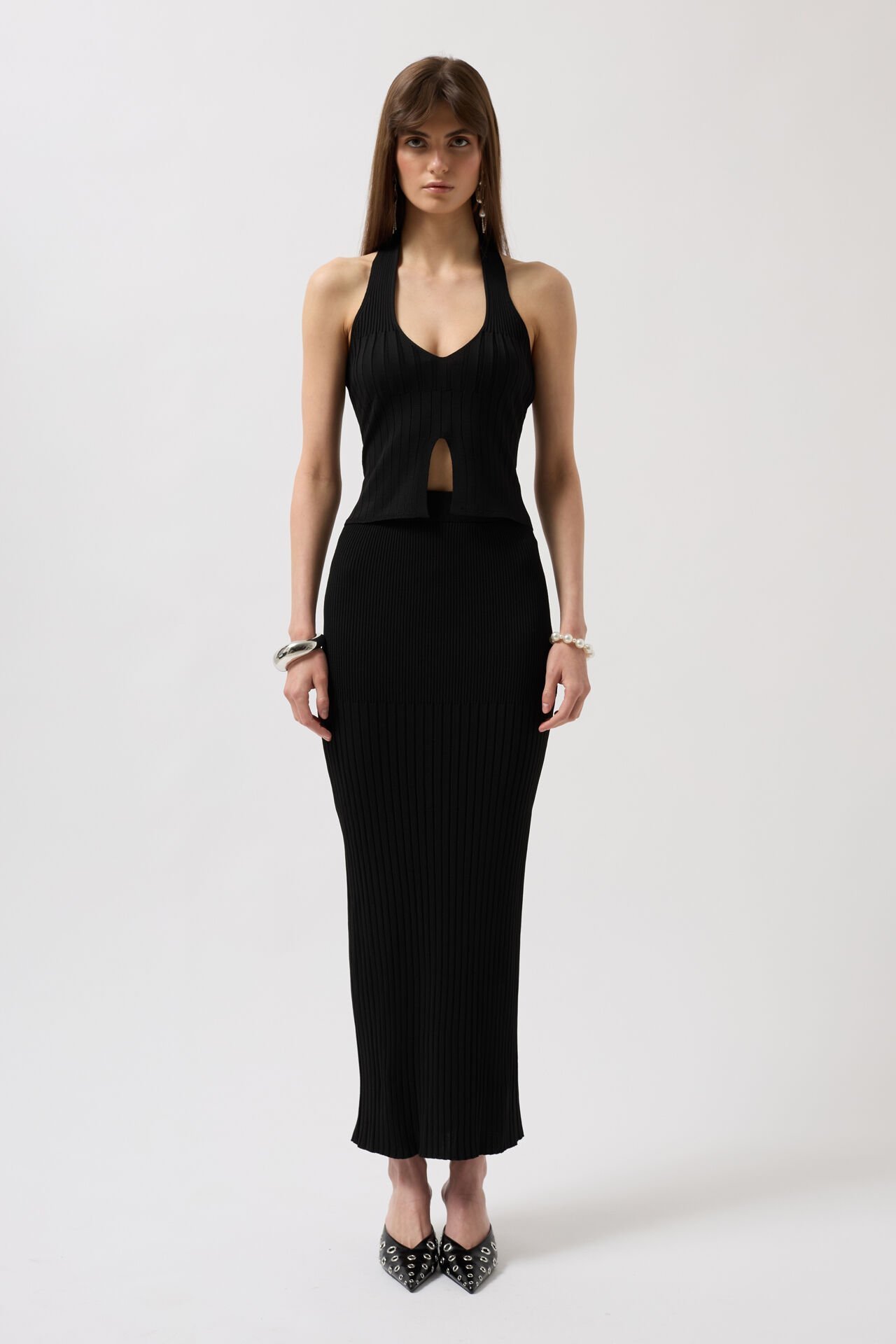 Toptan V Detay Dokulu Crop Siyah Bluz