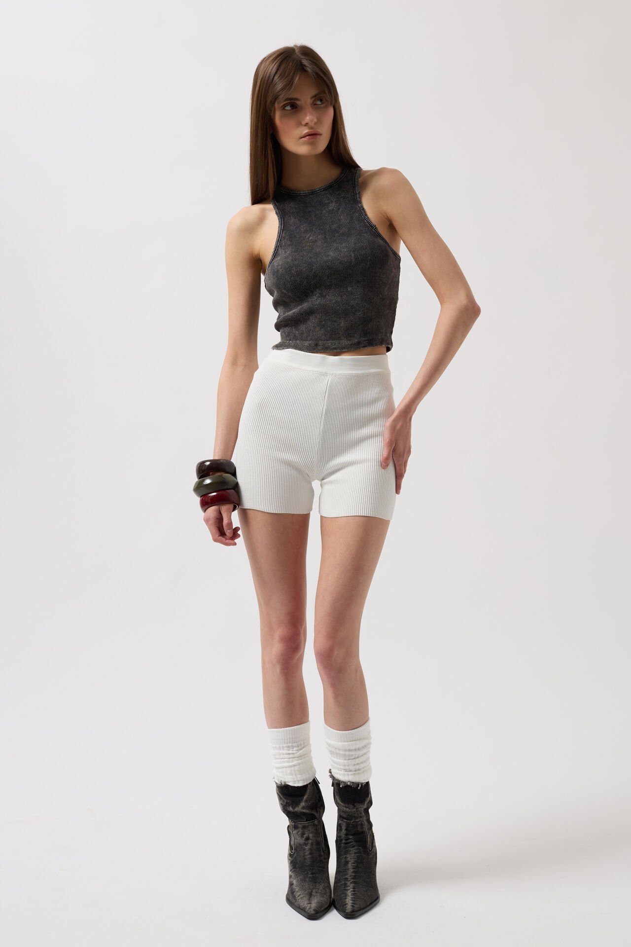 Toptan Yıkamalı Halter Yaka Crop Siyah Bluz