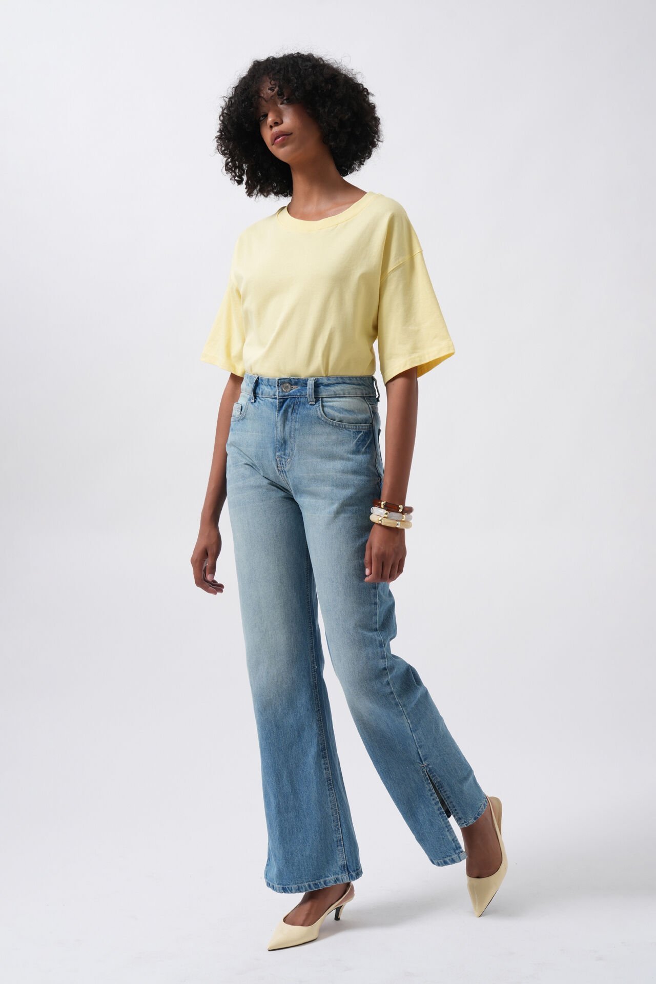 Toptan Paça Yırtmaçlı Yüksek Bel Mavi Jean