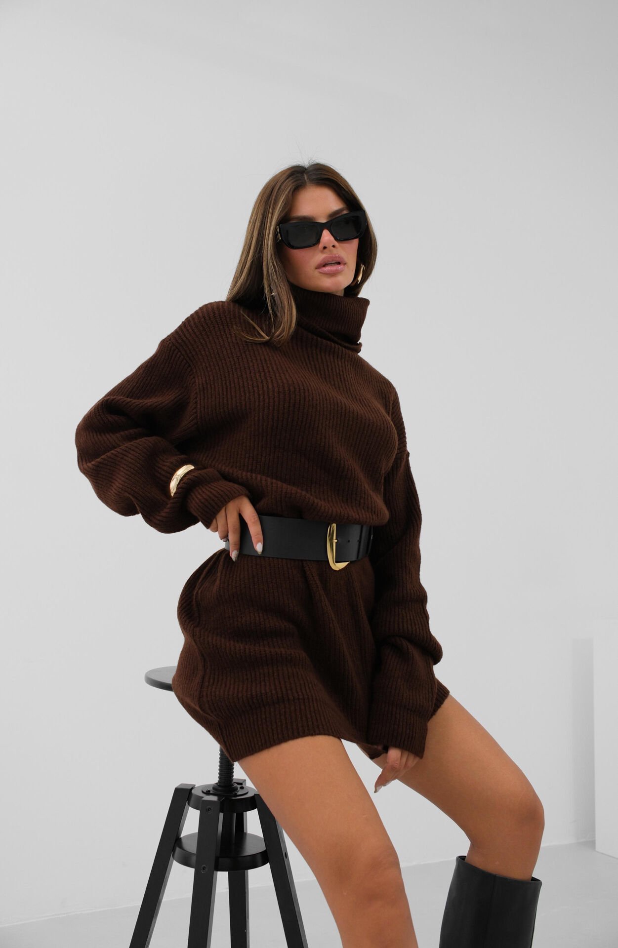 Toptan Oversize Balıkçı Yaka Kahverengi Triko Tunik