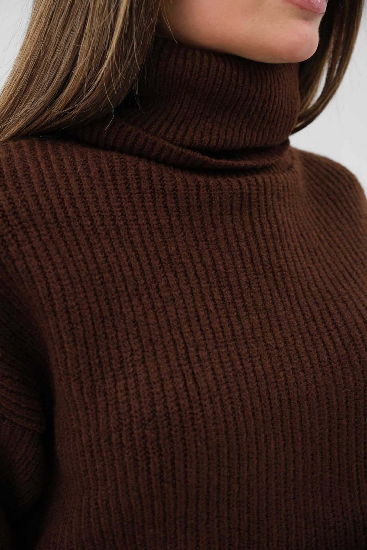 Toptan Oversize Balıkçı Yaka Kahverengi Triko Tunik