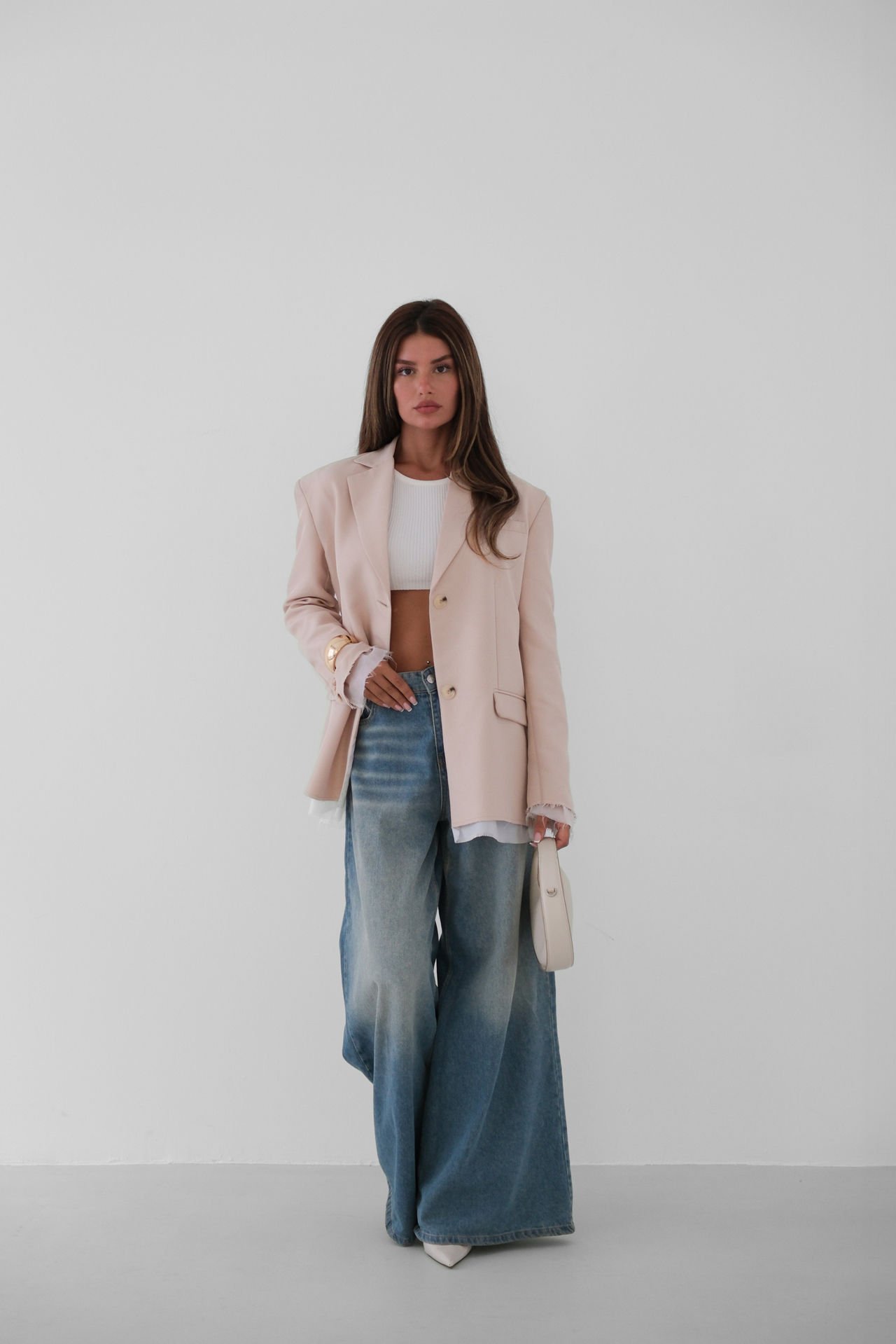 Toptan Astar Detay Vatkalı Bej Blazer